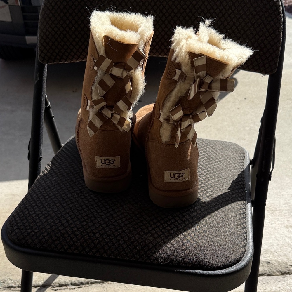 UGG Tan Boots with Cream Fur Accents